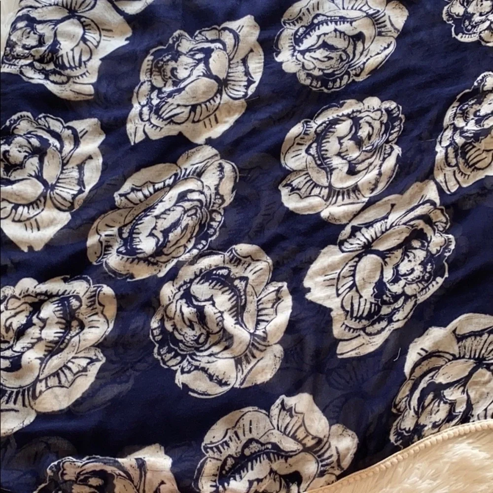 👙 Aerie Infinity Scarf Floral Hawaiian Print with Pompom Embellishment One Size